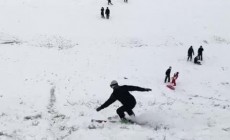 METEO - Gelo e neve: a Roma si scia al Circo Massimo (Video)