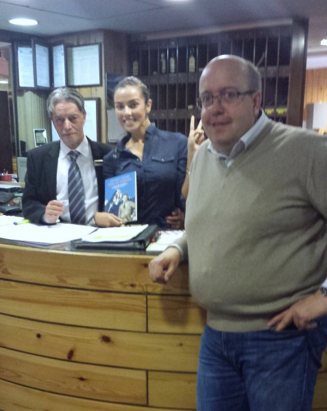 Stelvio 1 Mario Pasinetti,Alessia Reato e Stefano Dalla Valle 20141010_230826.jpg (960.67 KiB) Visto 3577 volte Reception Pirovano:ACCOGLIENTE!!!! Mario Pasinetti,Alessia Reato e il direttore Stefano Dalla Valle