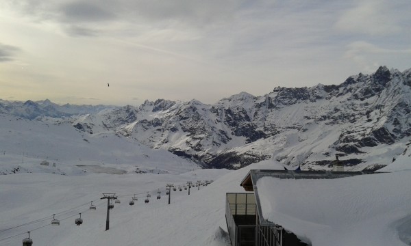 CERVINIA 2.jpg (925.68 KiB) Visto 5120 volte Cervinia Cappella Bontadini foto scattata domenica 14/12/2014