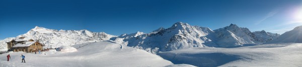 Neve, neve, neve a 360 gradi.