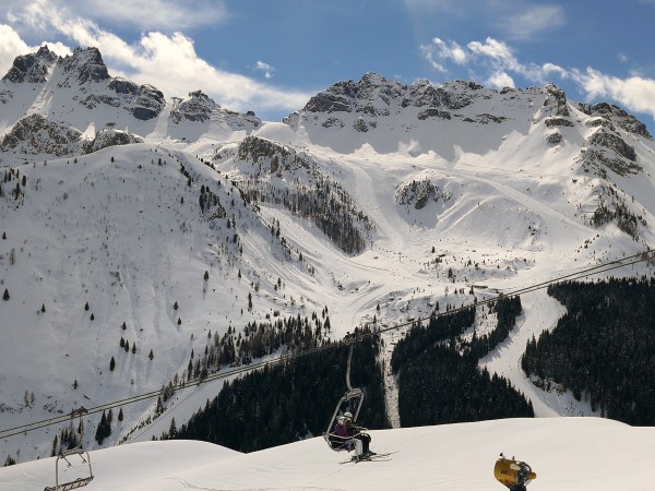 Arabba Porta Vescovo di Merc 14 marzo 2018.jpg (2.92 MiB) Visto 5433 volte Arabba-Porta Vescovo