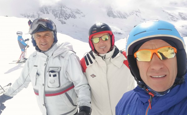 Val Senales Lun.30-4-18 Alberto,Gianfranco e Marcello.jpg (942.71 KiB) Visto 32914 volte Alberto V.,Gianfranco T.e Marcello