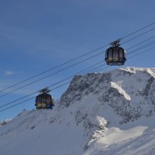 telecabina-bifune-piu-alta-hintertux.jpg