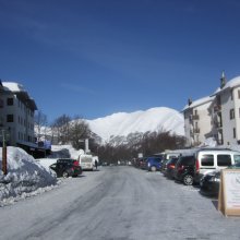 VIA_CENTRALE_A_CERRETO_LAGHI.JPG