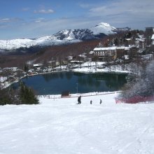 VISTA_CERRETO_LAGHI_E_MONTE_VENTASSO_DAL_MURO_DELLA_PISTA_2.JPG