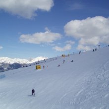 bivio_piste_ancora_sx_e_cimapora_(che_piu_in_alto_sono_unite.JPG
