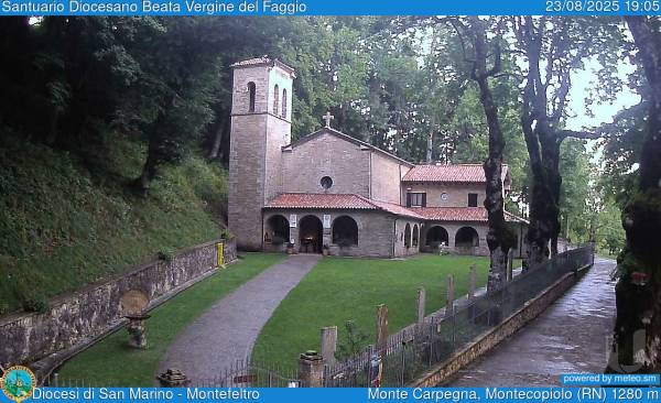 WEBCAM EREMO MONTE CARPEGNA