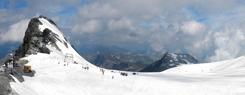Arriva la prima neve a quota 2000 sulle Alpi