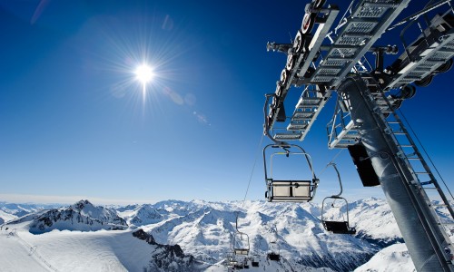 sciare a maggio sul ghiacciaio dello stubai sciare a maggio sul ghiacciaio dello stubai