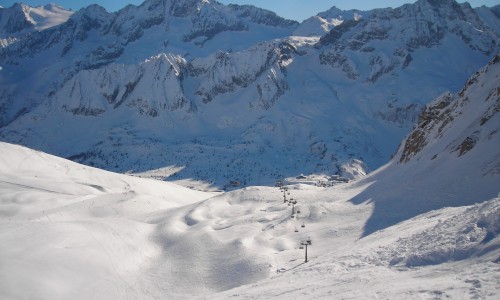 sciare al passo del tonale in primavera sciare al passo del tonale in primavera