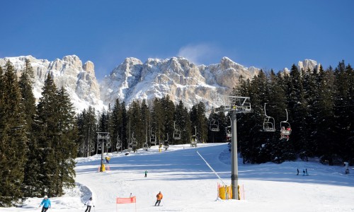 Carezza Carezza