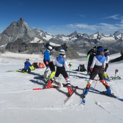 Enrico Romanzi - Sci estivo a Cervinia Zermatt