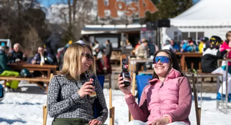 Corvatsch, ultimo weekend di sci, il 26 festa all'Hossa bar