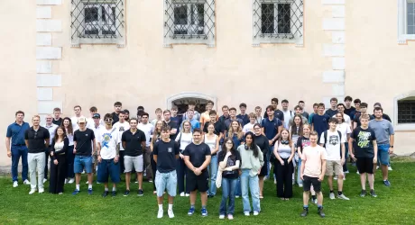 Gruppo HTI, 70 stagisti da Europa e USA incontrano lo sciatore AJ Ginnis