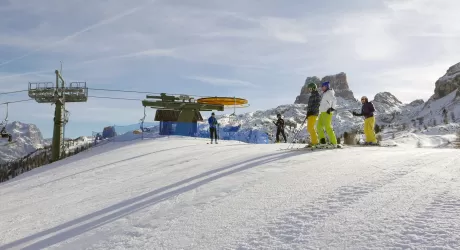 CORTINA - Domenica 10 novembre si scia al Col Gallina