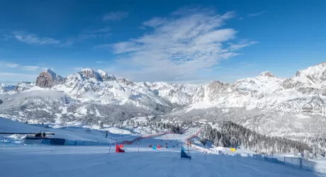 CORTINA - Domani la Coppa di snowboard al Faloria