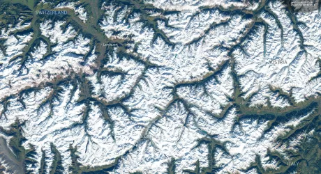 Alpi, la prima neve a ottobre tra Svizzera, Austria e Italia 