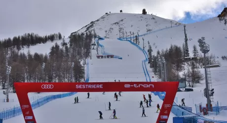 SESTRIERE - Domani la Coppa torna sulla Kandahar, la carica di Brignone, Goggia e Bassino
