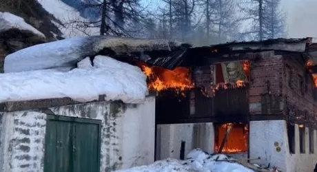 CERVINIA - Un incendio ha distrutto la Casa del bob