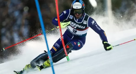 ADELBODEN - Moelgg infortunato, distorsione al ginocchio