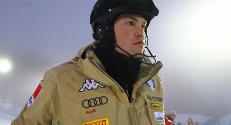 SCHLADMING - Stasera la Night Race, occhi puntati su Vinatzer e Razzoli 