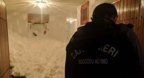 SESTRIERE – Valanga su condominio, evacuato Villaggio Olimpico