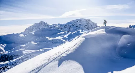 Le Olimpiadi 2030 sulle Alpi francesi, e potrebbe esserci un po' d'Italia