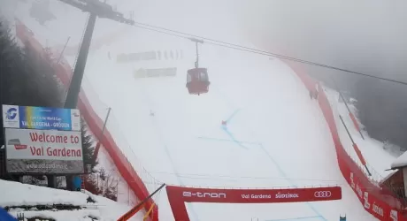  VAL GARDENA - Discesa sulla Saslong annullata per maltempo