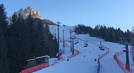 VAL DI FASSA - Pista Aloch, si scia da fine novembre