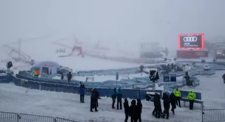 METEO - Neve forte sulle Alpi, annullata gara di Soelden