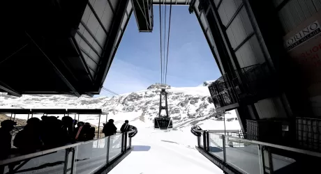 Cervinia, il 24 ottobre inizia la stagione sciistica sul ghiacciaio
