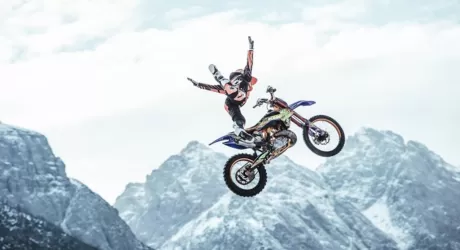 PRATO NEVOSO - Nel weekend snowboard e... motocross!