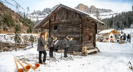 Val d'Ega, Natale sulle Dolomiti tra mercatini e concerti  