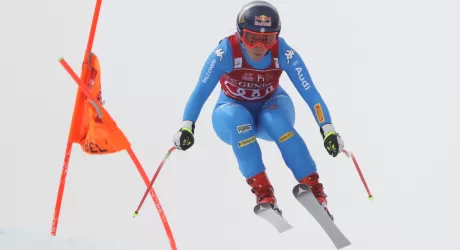 COURCHEVEL - Goggia sì, ecco la Coppa di discesa, Shiffrin vince ed è quasi overall