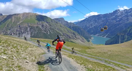 Il paradosso lombardo: palestre aperte e seggiovie chiuse