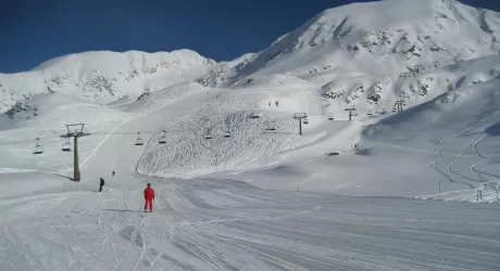 FOPPOLO-CARONA - Comprensorio tutto aperto: il 2019 si chiude con sole neve, e tanti appassionati