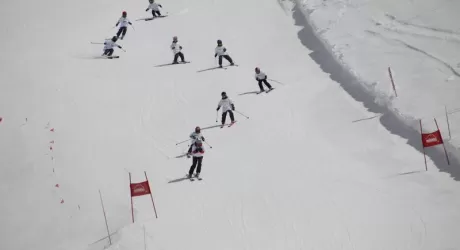 CERVINIA - Gli eventi di aprile, dal telemark alla Reine Blanche