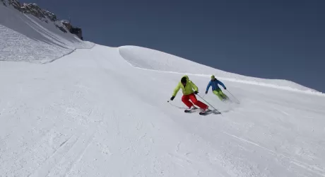 MARMOLADA - PISTE PERFETTE, SI SCIA FINO AL 9 APRILE