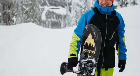 Jake Burton memorial, il 13 marzo una giornata di snowboard gratis a Campiglio