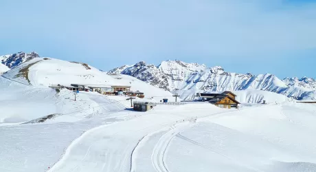 LIVIGNO - Piste aperte e Vinatzer in allenamento fino al 28 aprile