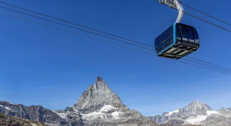 Matterhorn Alpine Crossing, la storia del collegamento tra Cervinia e Zermatt 