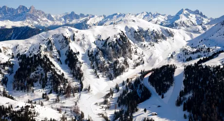 SKI CENTER LATEMAR - Il 3 dicembre apre Obereggen, il 4 Pampeago e Predazzo con i collegamenti