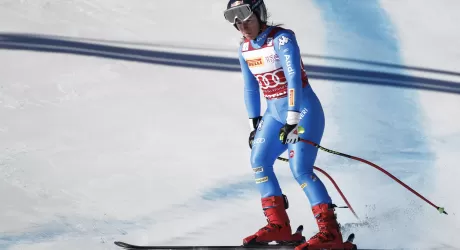 Infortunio Goggia: distorsione, legamento interessato e piccola frattura: "Non ci voleva ma ci provo"