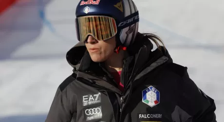 PONTE DI LEGNO - Grave infortunio per Sofia Goggia in allenamento