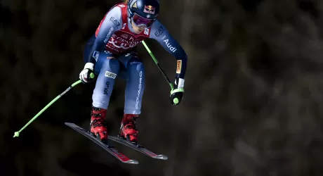 CORTINA - Mowinckel vince la discesa, Goggia è ancora terza