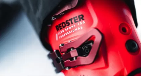 Atomic professional, la sartoria degli scarponi da sci