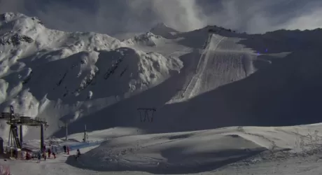 SCI - Oggi 4 localita' aperte: Cervinia, ghiacciaio Presena, Val Senales e Solda