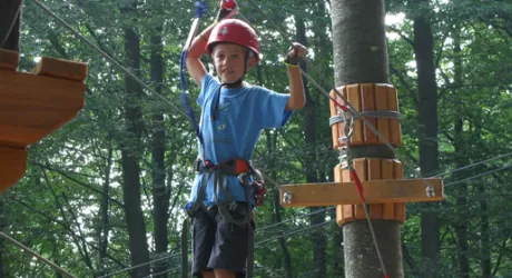 PIANI D'ERNA - L'EX STAZIONE SCIISTICA DI LECCO ORA È UN PARCO AVVENTURA PER I BIMBI