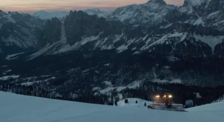 VIDEO - Una notte su un gatto delle nevi