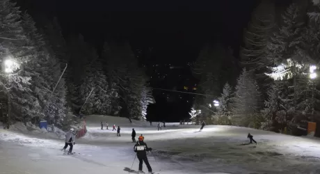 PONTEDILEGNO - Sciata notturna low cost il 15 febbraio: 38 euro skipass, viaggio e assicurazione